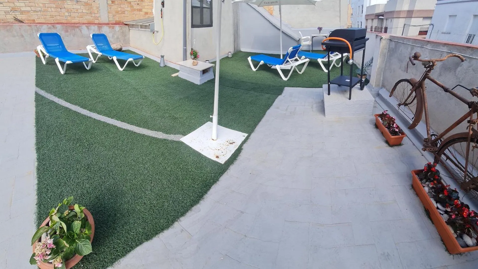 Casa Alba Con Garaje Privado Villa Sant Carles De La Rapita Spain
